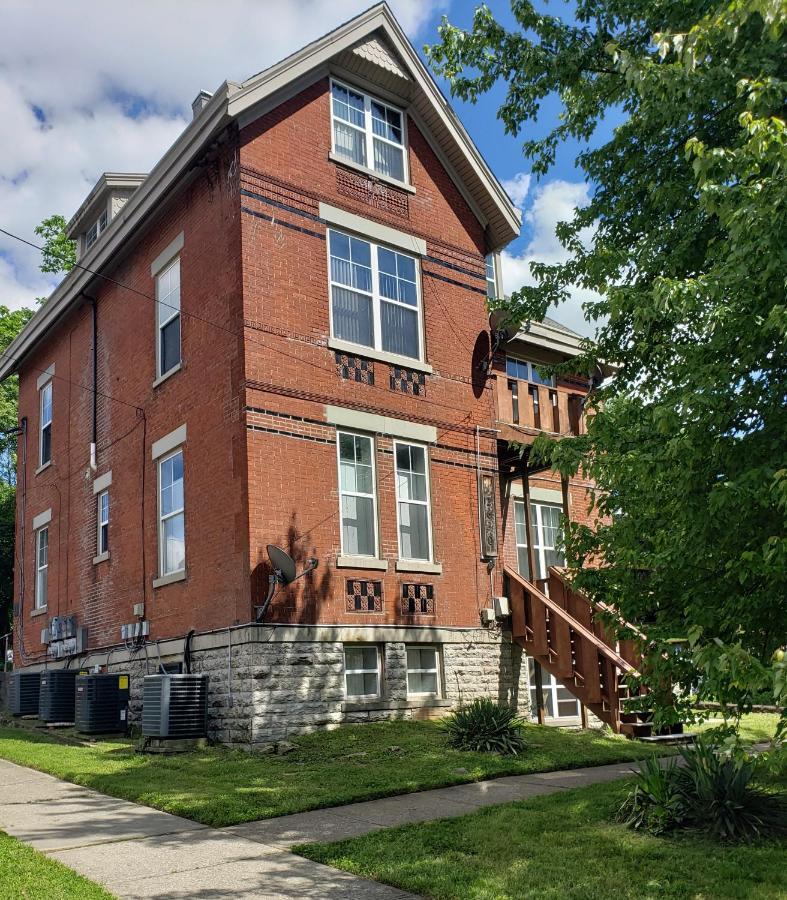 Spacious Industrial Split Level With A Balcony Cincinnati Esterno foto